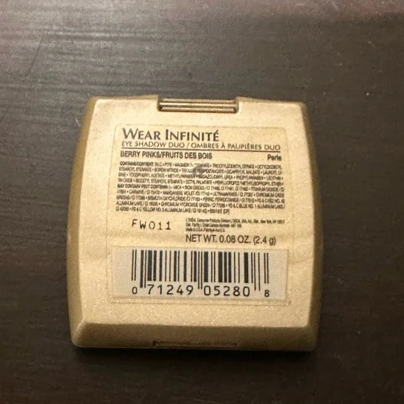 new eye makeup bundle;4 eye shadows; 2 eyeliners; & 1 eyeshadow & blush palette - Picture 4 of 10